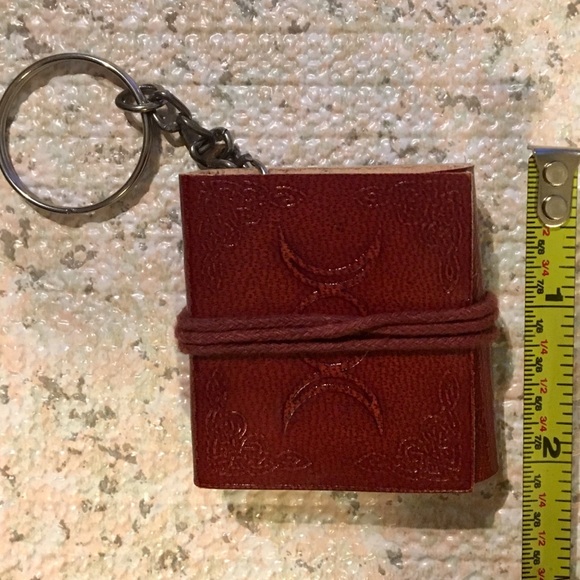 Triple Moon Mini Leather Journal On Keychain - Picture 3 of 8